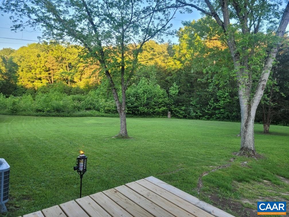 916 Hensley Rd Property Photo 36