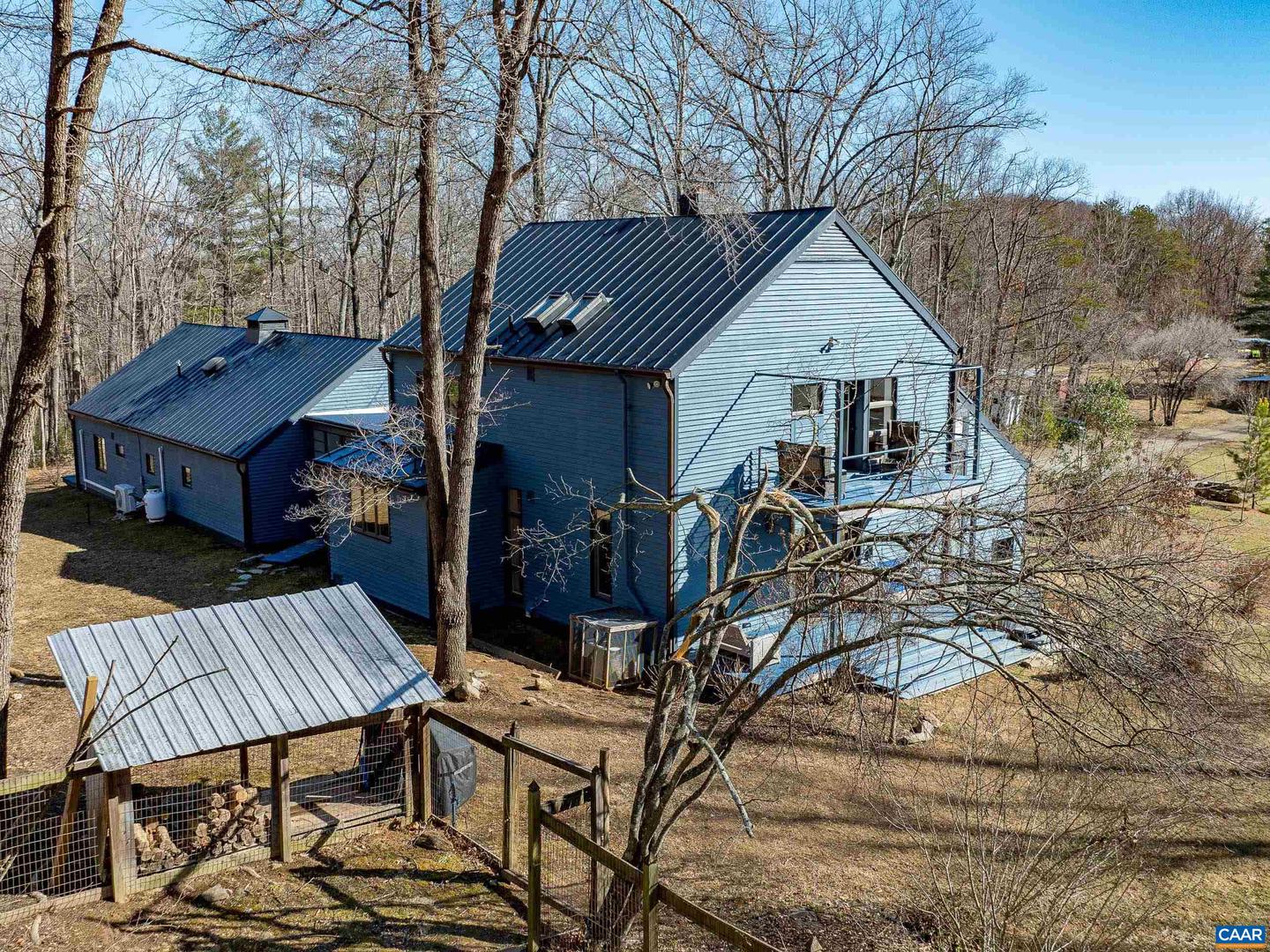 575 Teel Mountain Rd Property Photo 8