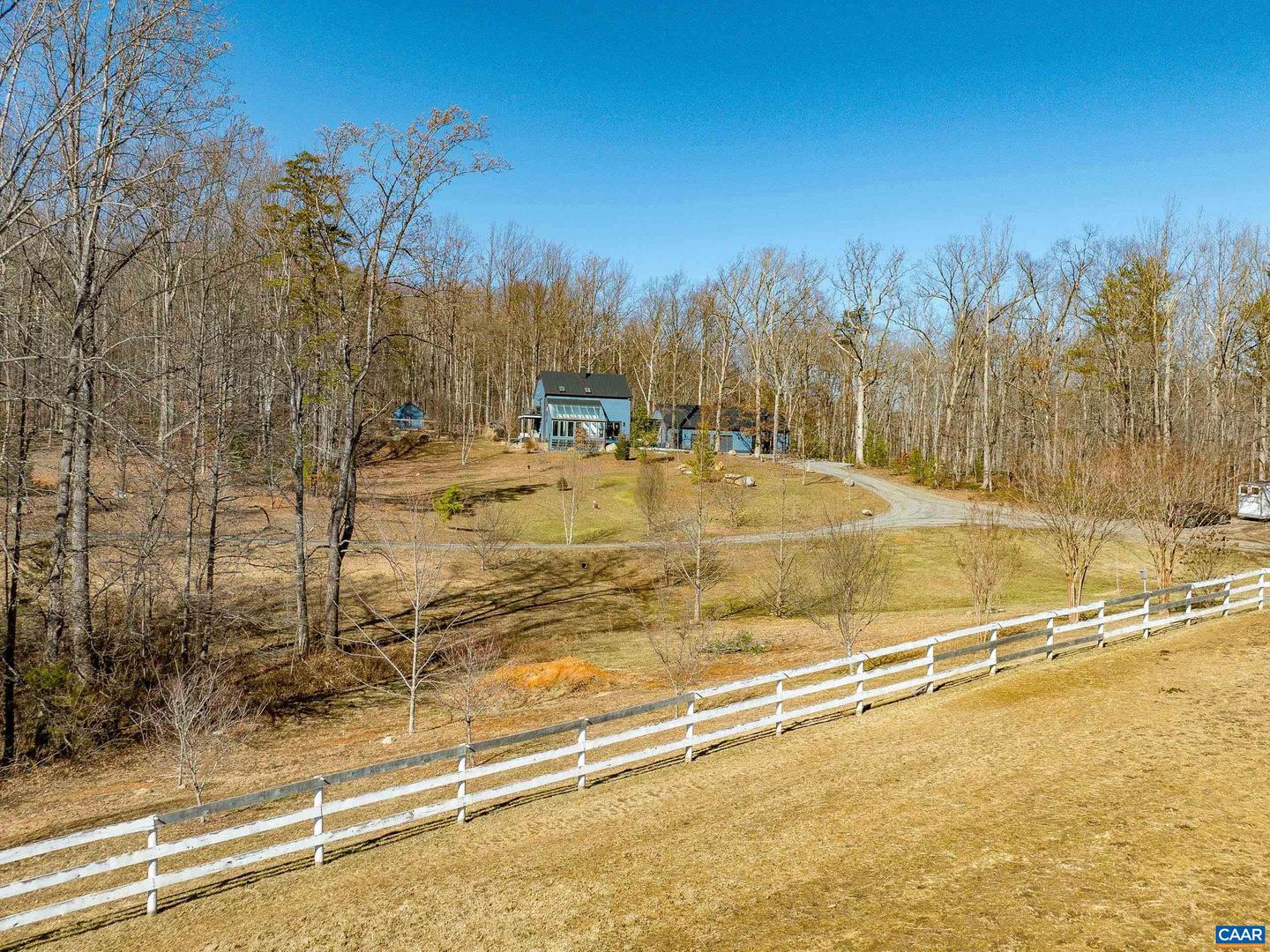 575 Teel Mountain Rd Property Photo 52
