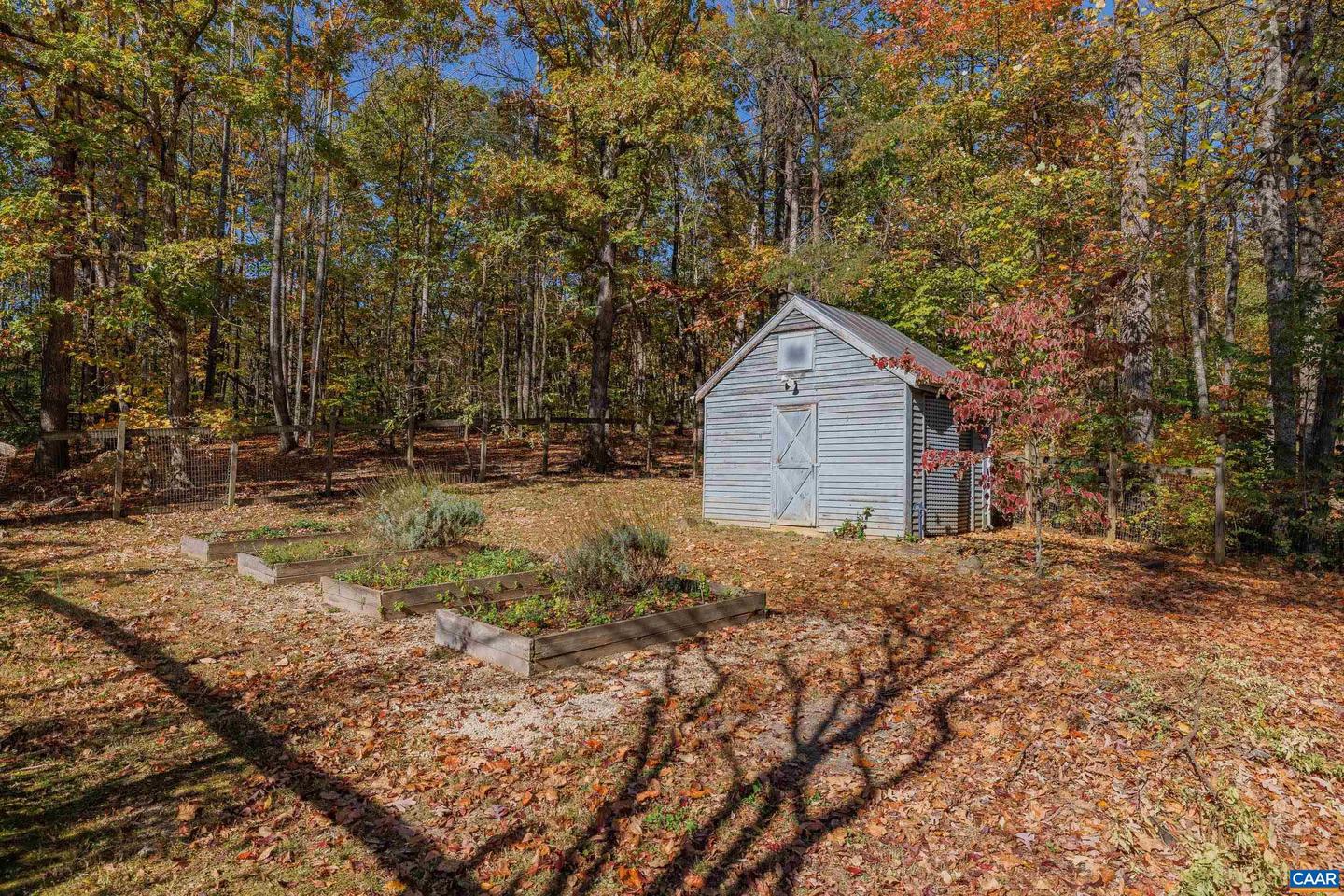 575 Teel Mountain Rd Property Photo 67