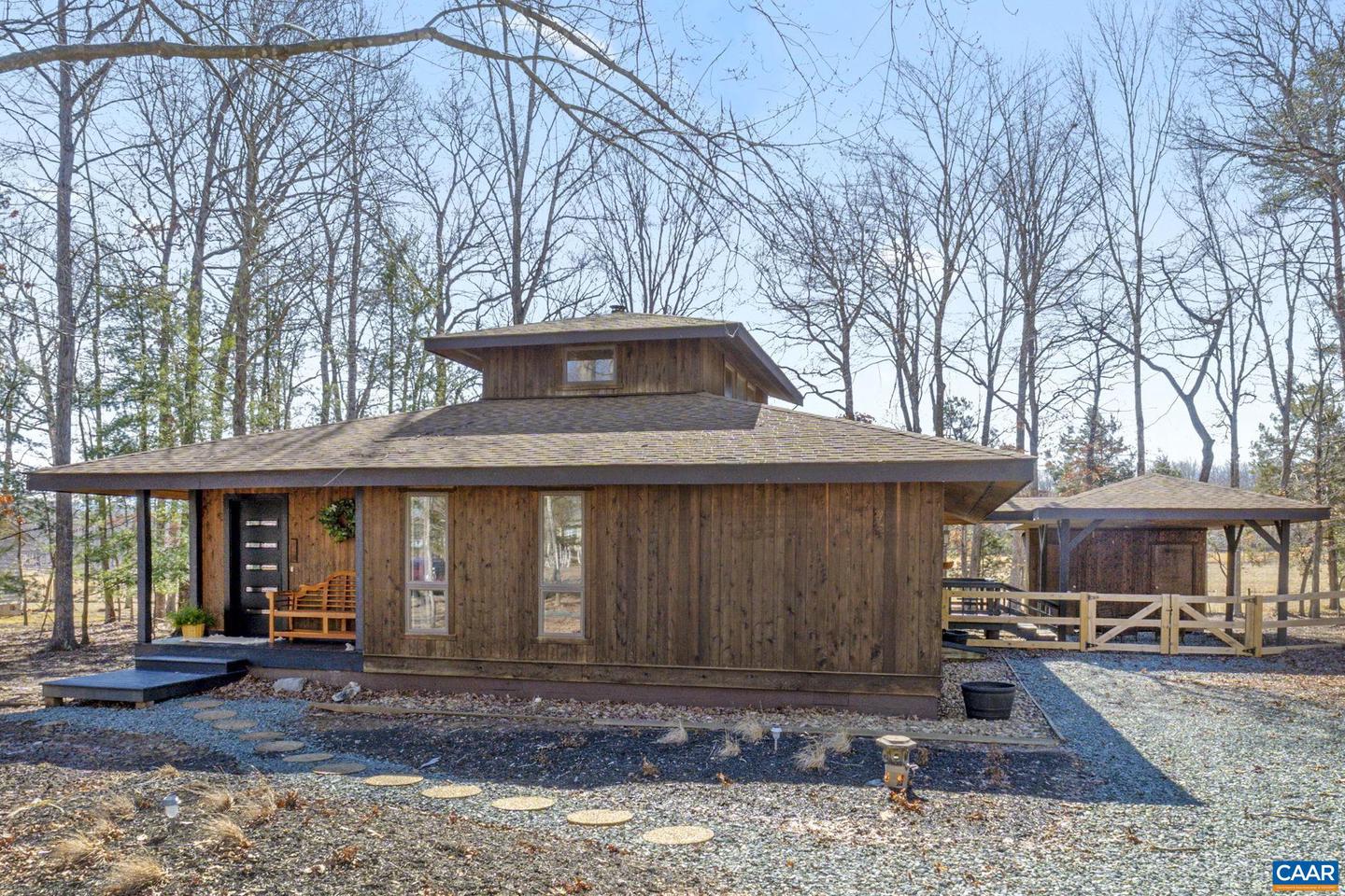 13 Loving Ter Property Photo