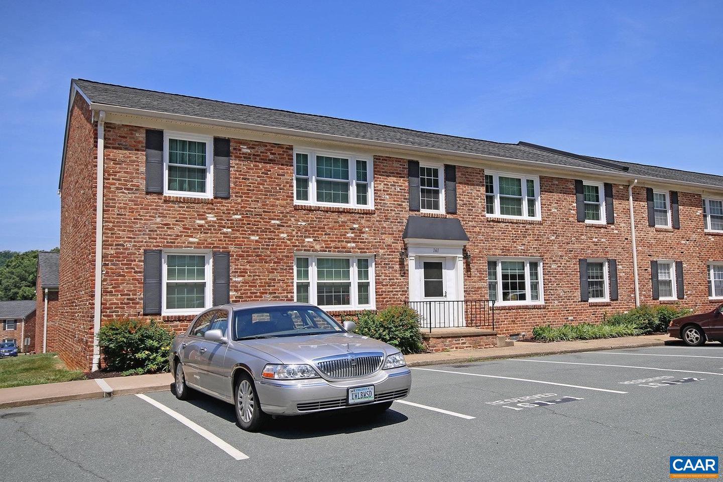 161 Hessian Hills Way #4 Property Photo 9