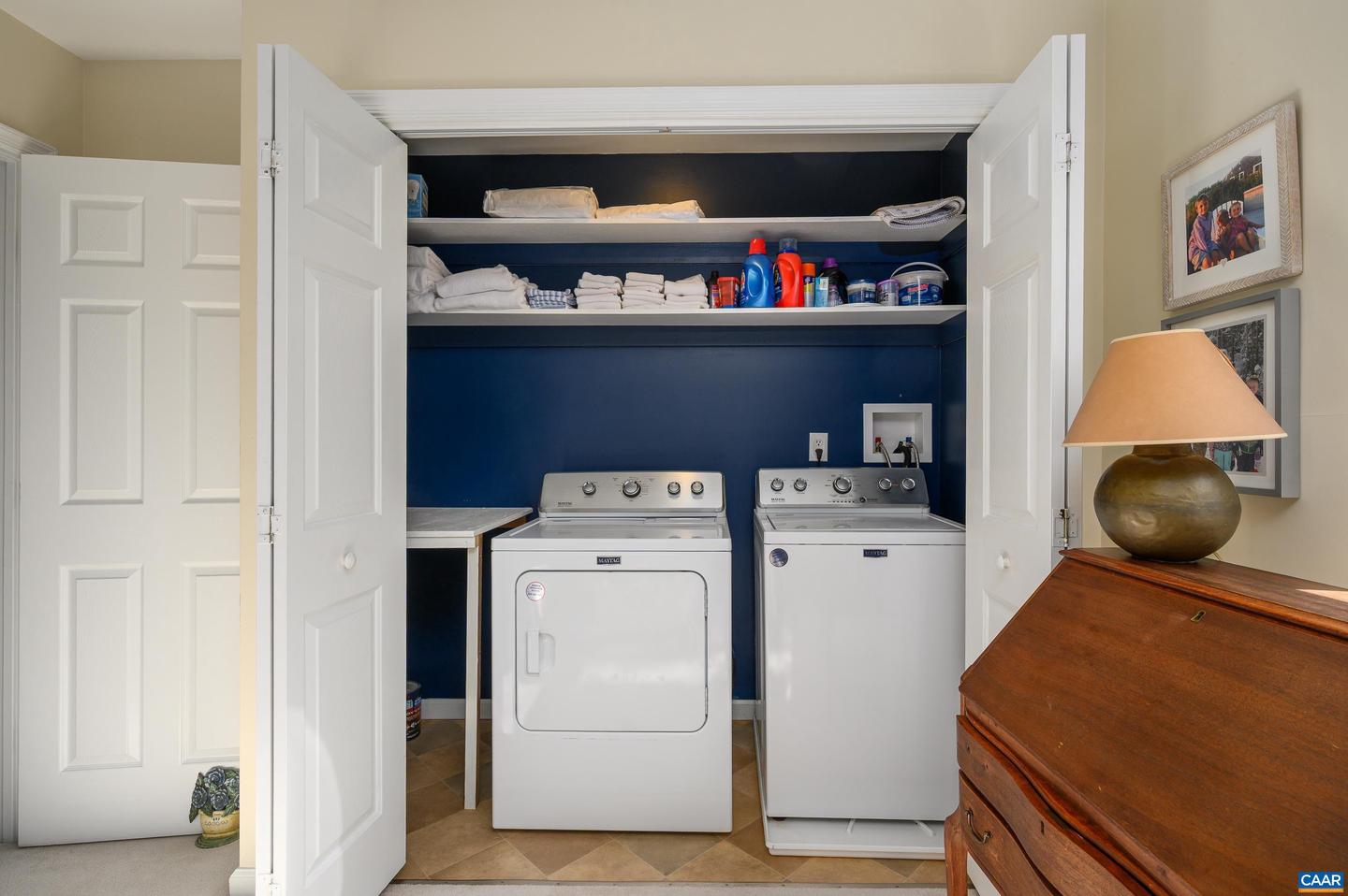 102 Melbourne Prk #e Property Photo 15