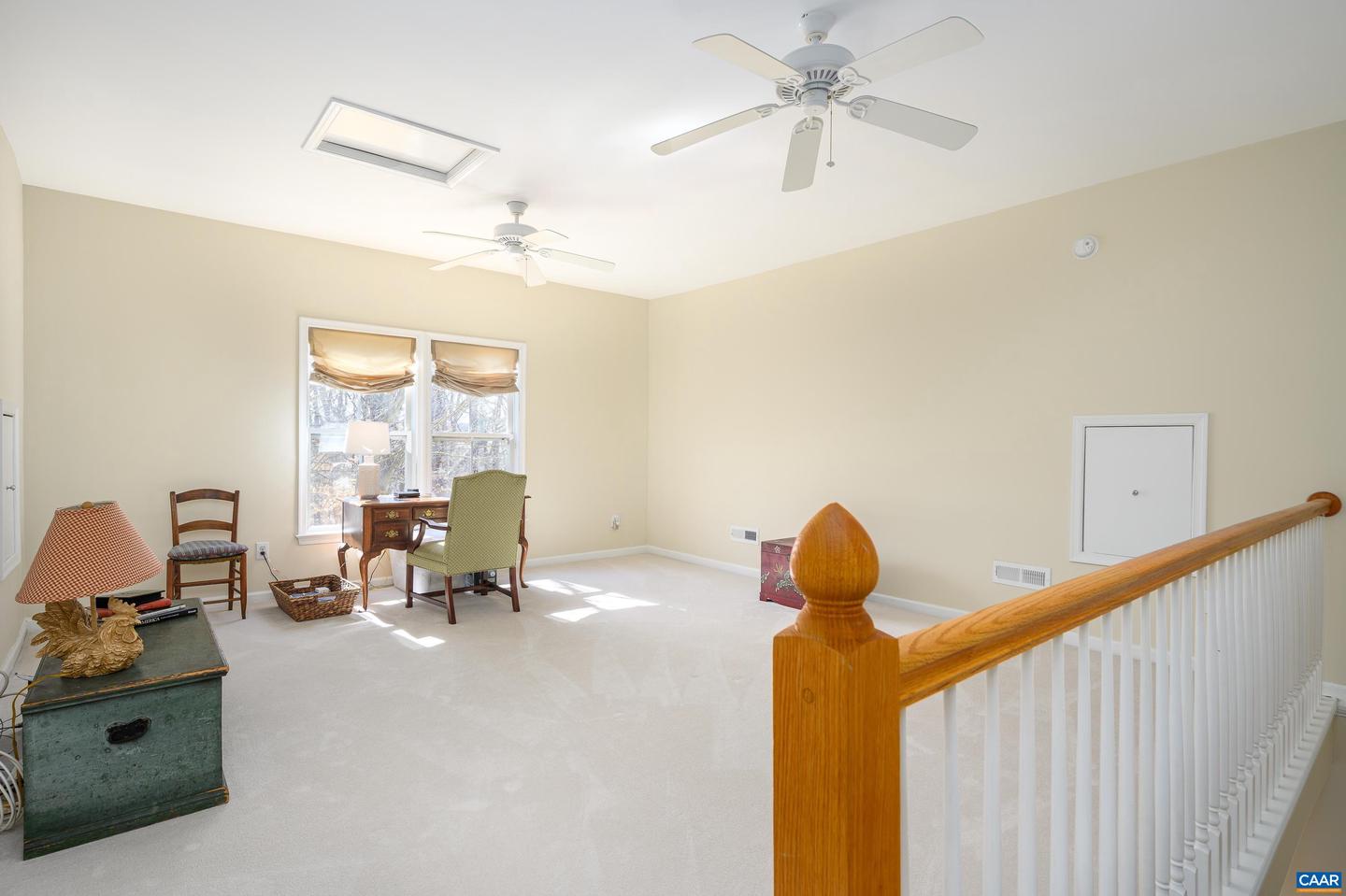 102 Melbourne Prk #e Property Photo 17
