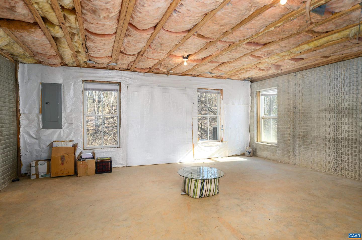 102 Melbourne Prk #e Property Photo 18