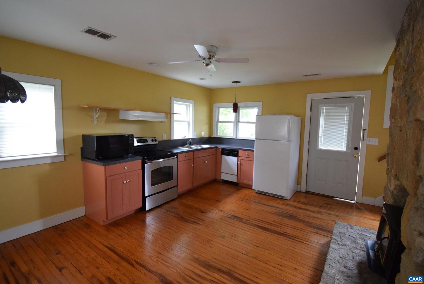 2054 Wilmington Rd Property Photo 4