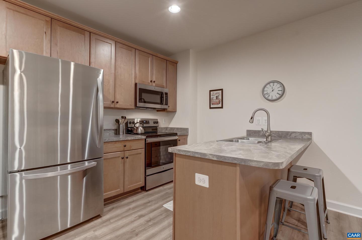 602 Byward St Property Photo 37