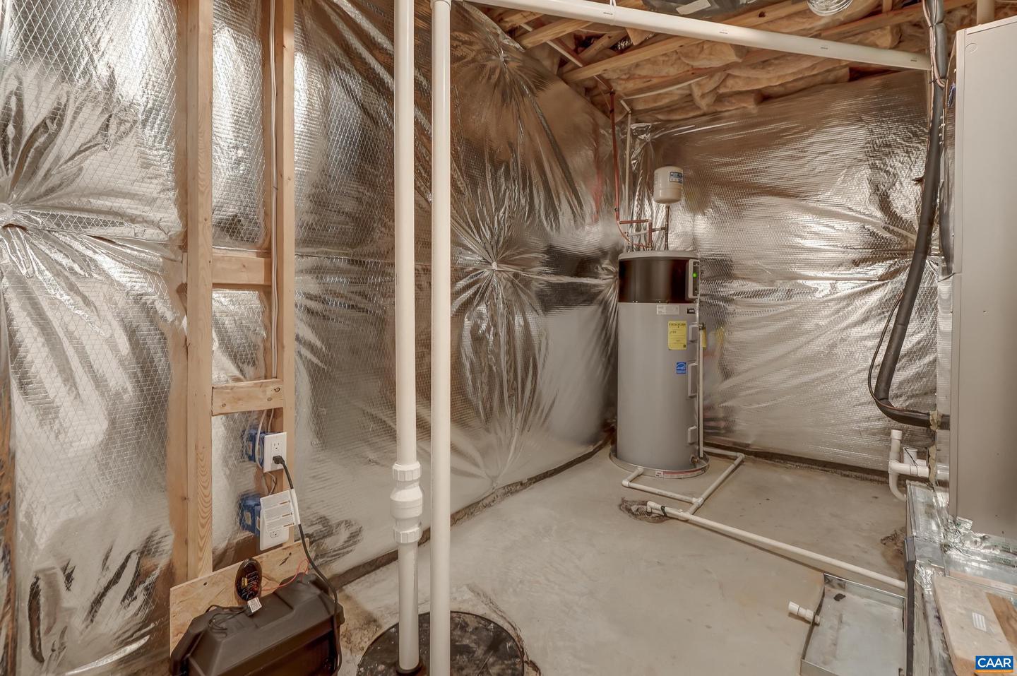 602 Byward St Property Photo 45