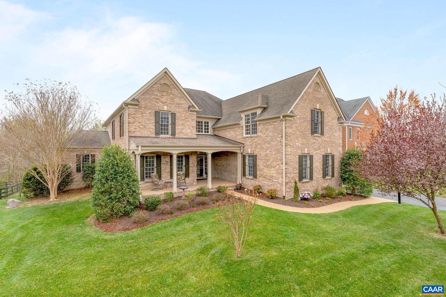 6658 Welbourne Ln Property Photo