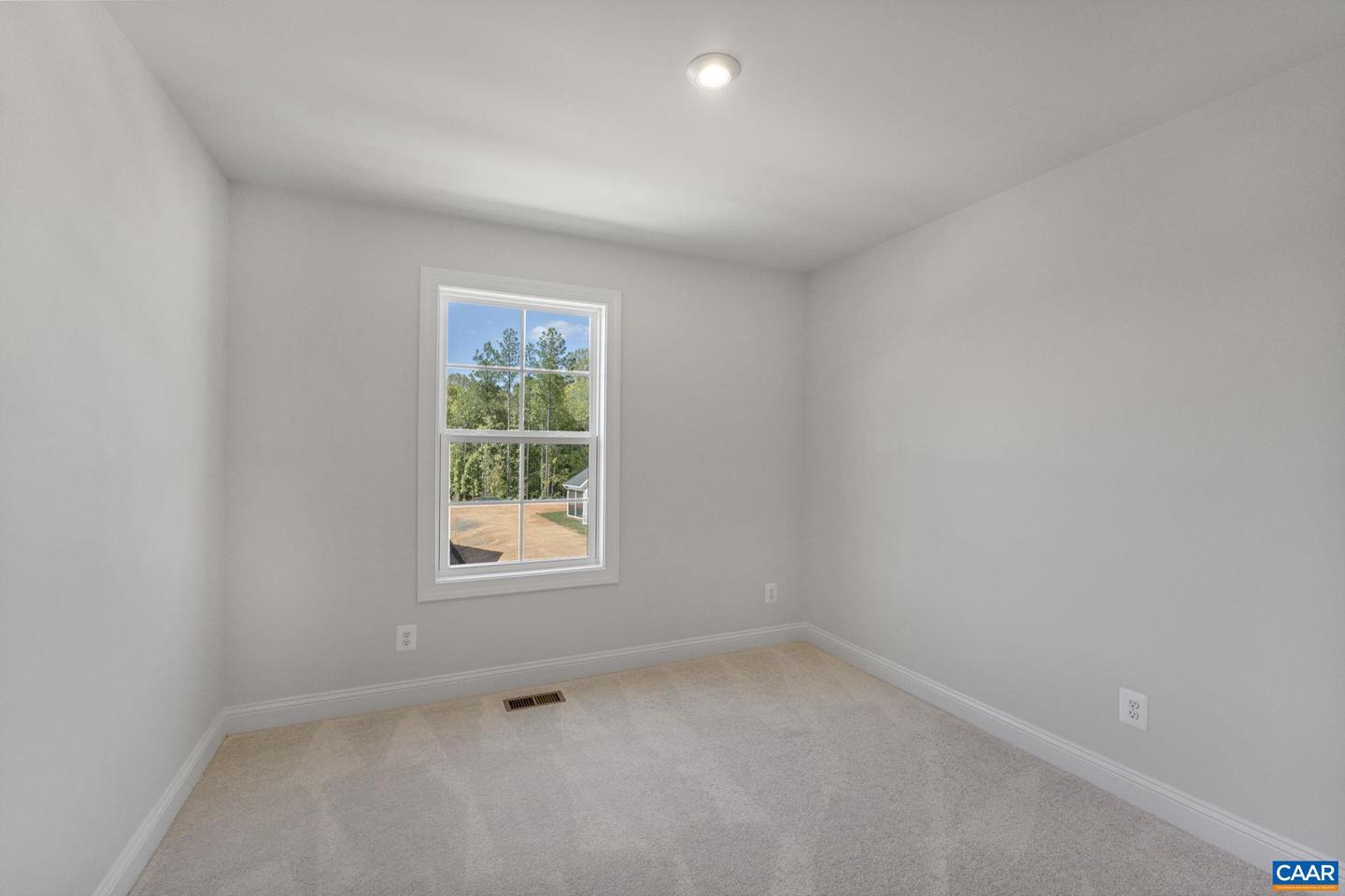 37 Farrow Cir Property Photo 33