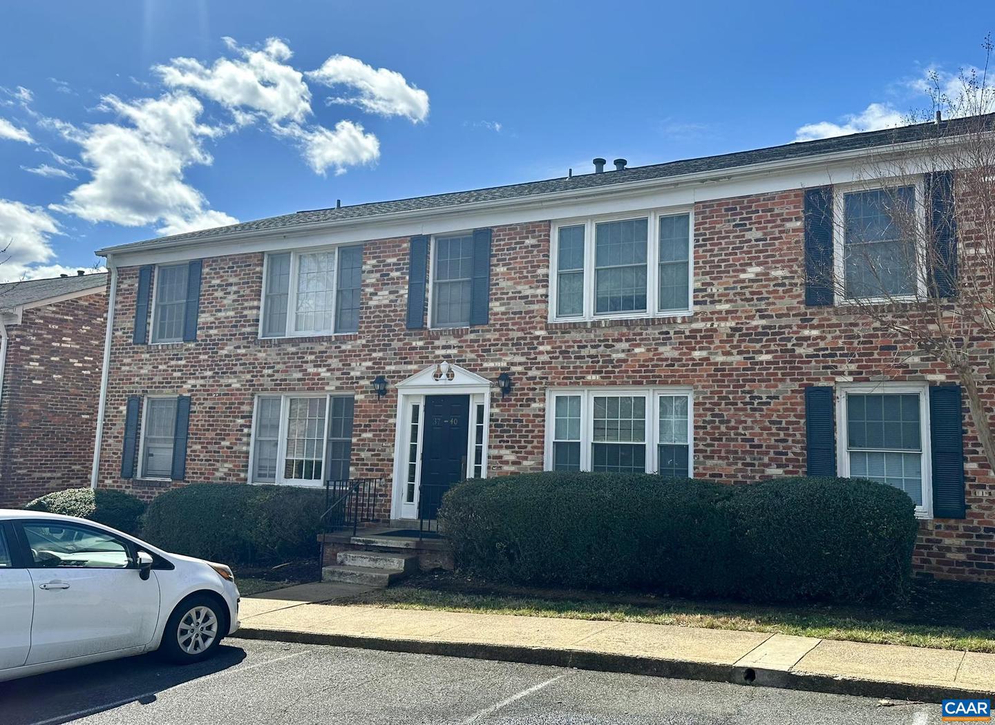 2527 Hydraulic Rd #unit 39 Property Photo