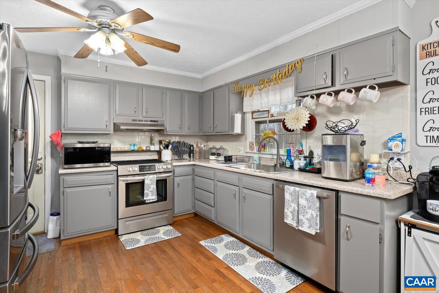14156 Catalpa Dr Property Photo