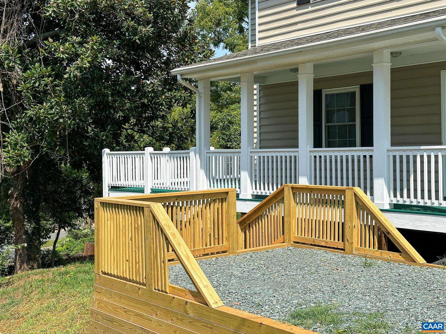 103 Linden St Property Photo 19