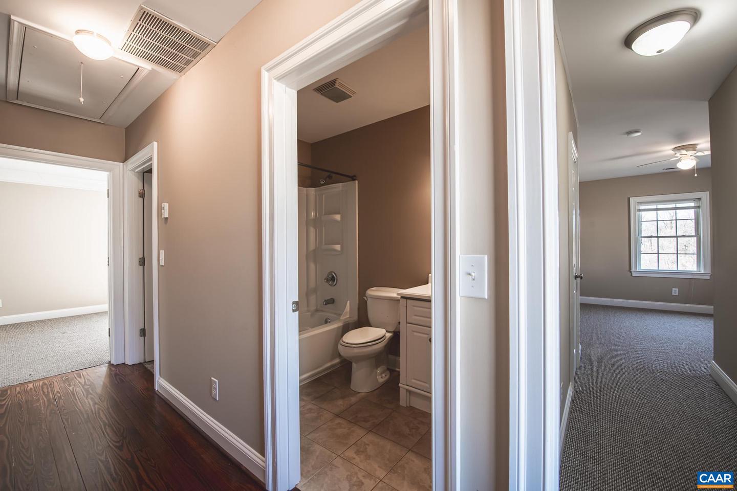 103 Linden St Property Photo 23