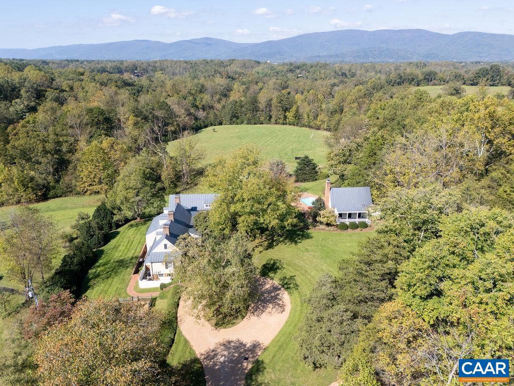 240 Broad Axe Rd Property Photo