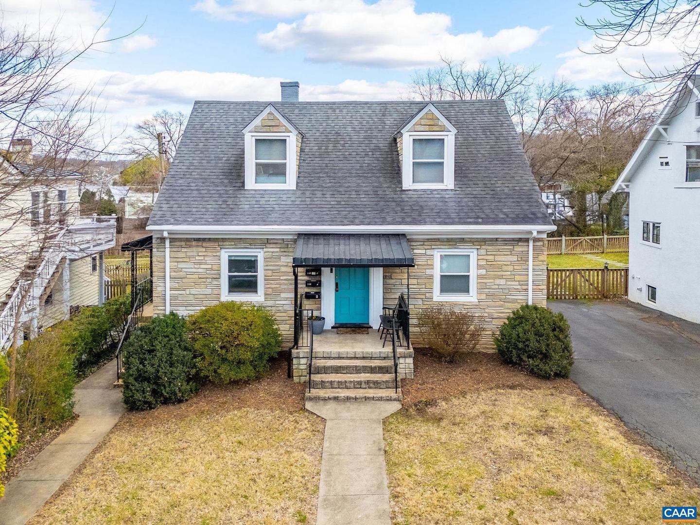 140 Goodman St Property Photo