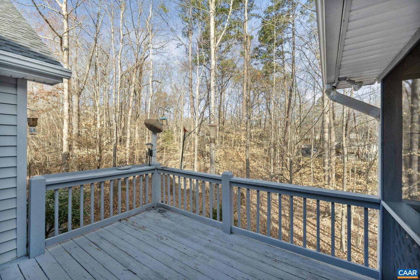 12 Barefoot Ln Property Photo 18