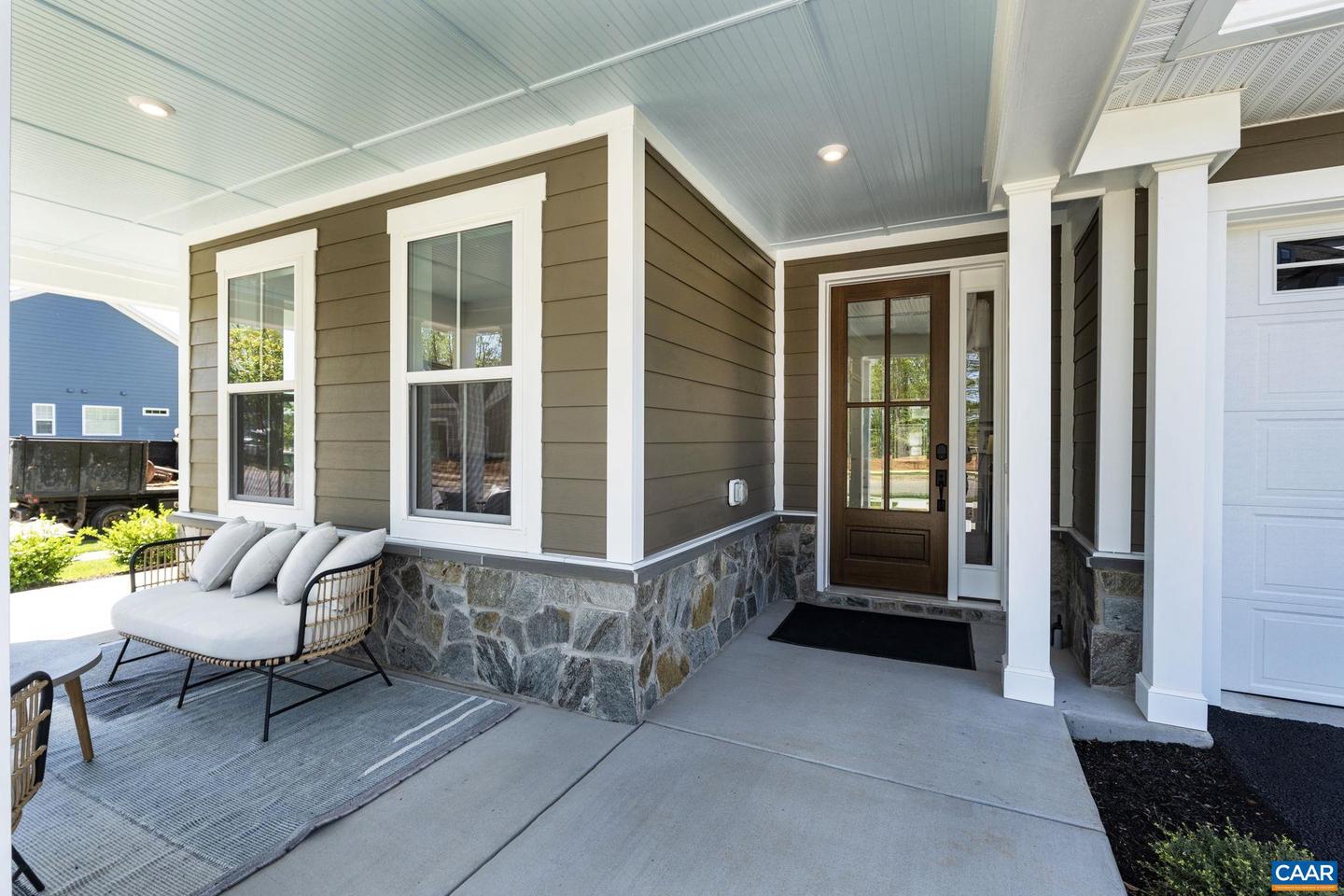 22 Farrow Cove Property Photo 3