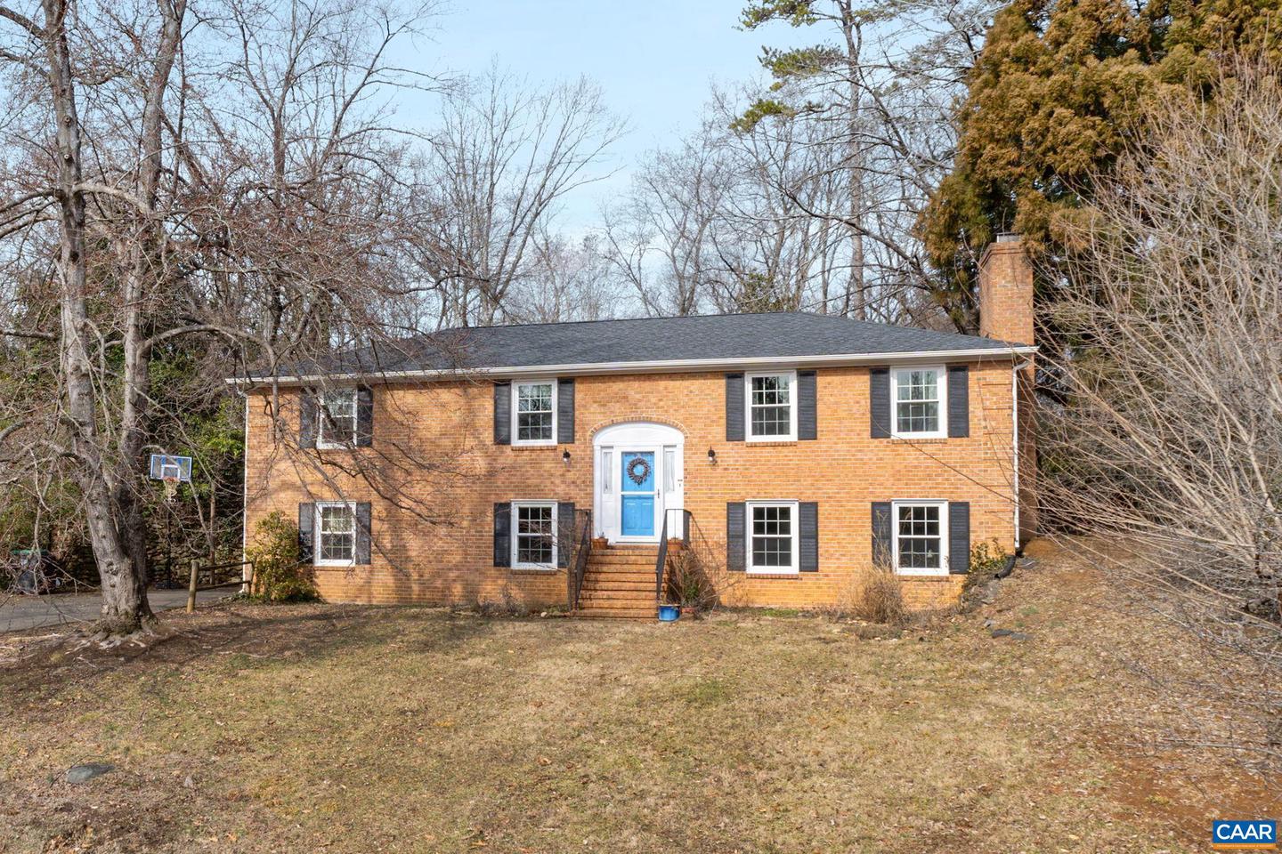 2329 Glenn Ct Property Photo