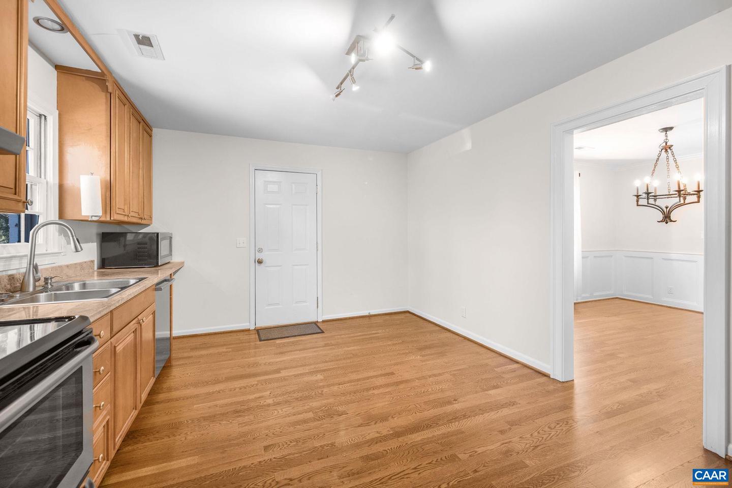 26 University Cir Property Photo 25