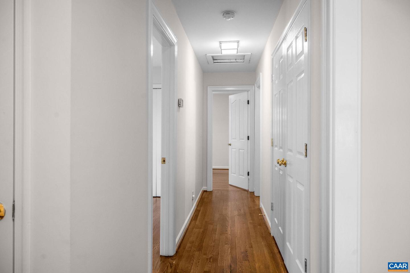 26 University Cir Property Photo 27