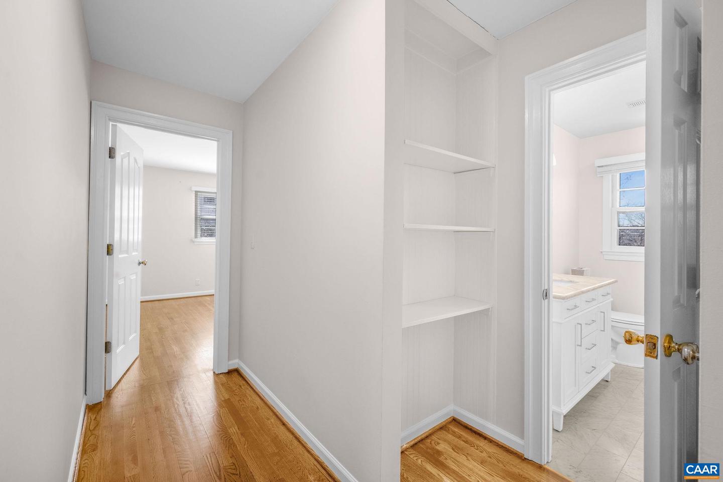 26 University Cir Property Photo 28