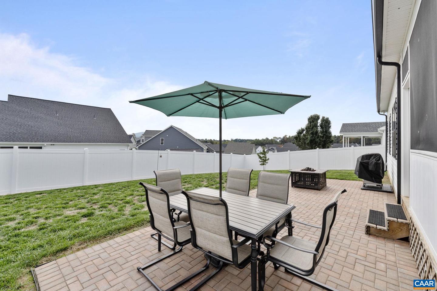 138 Lindburgh Dr Property Photo 22