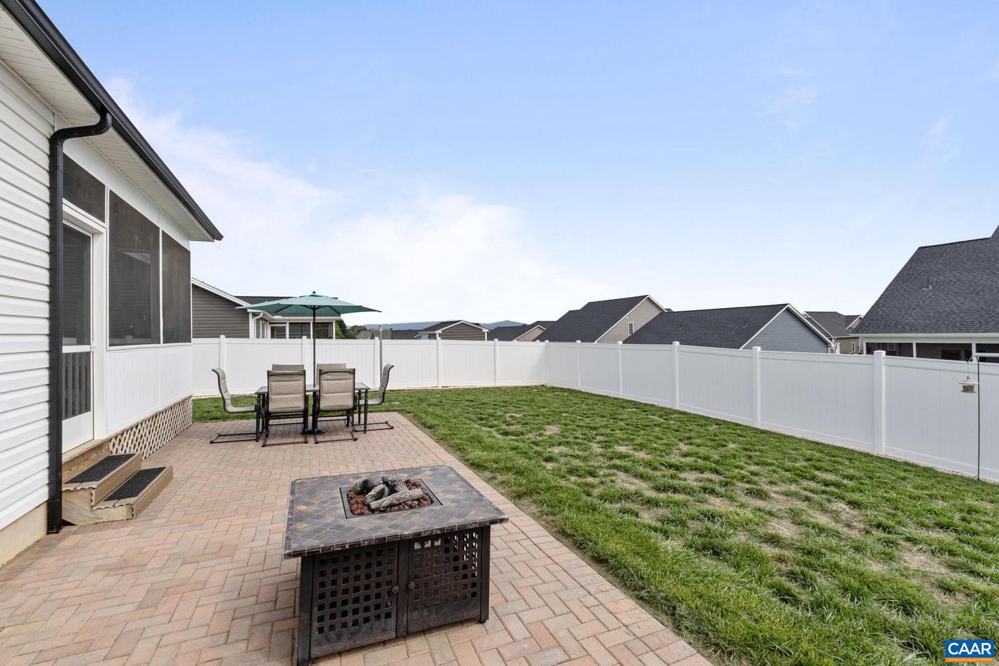 138 Lindburgh Dr Property Photo 23