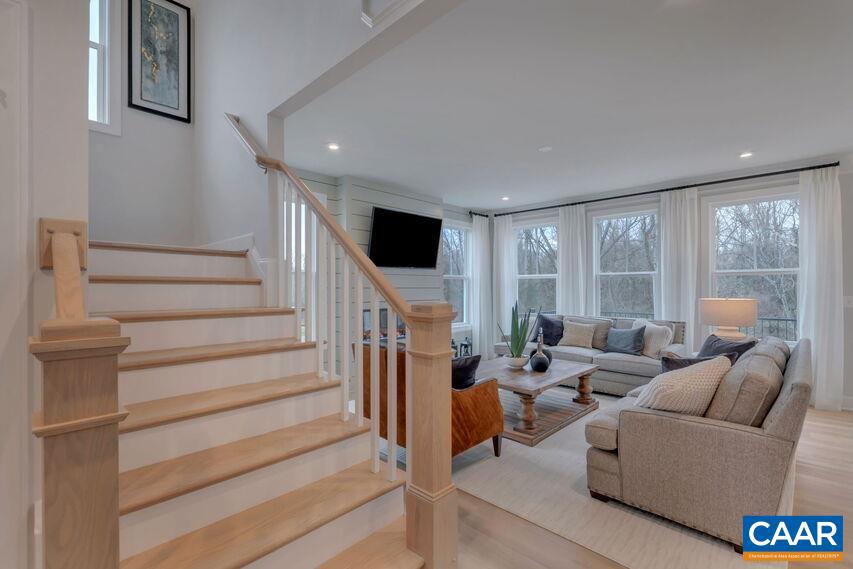 3065 Rambling Brook Ln Property Photo 4