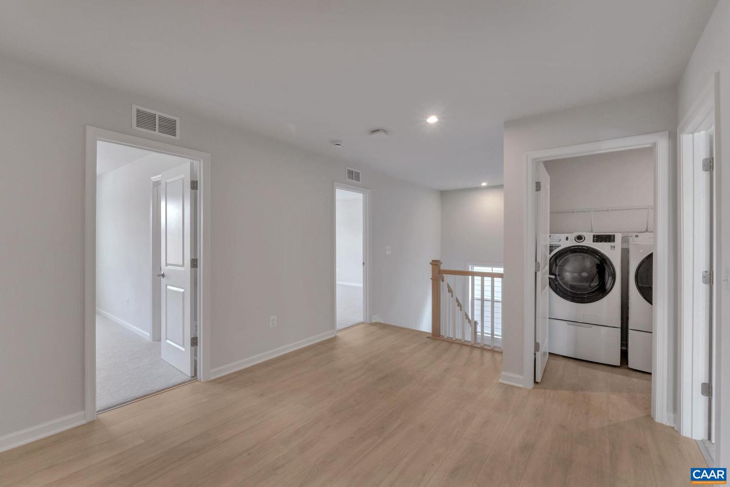 3065 Rambling Brook Ln Property Photo 14