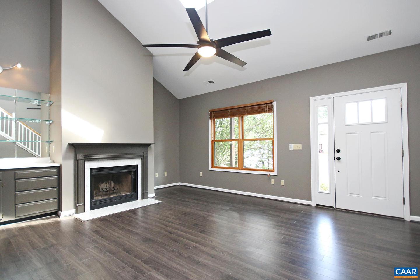 613 Whitcover Cir Property Photo 5