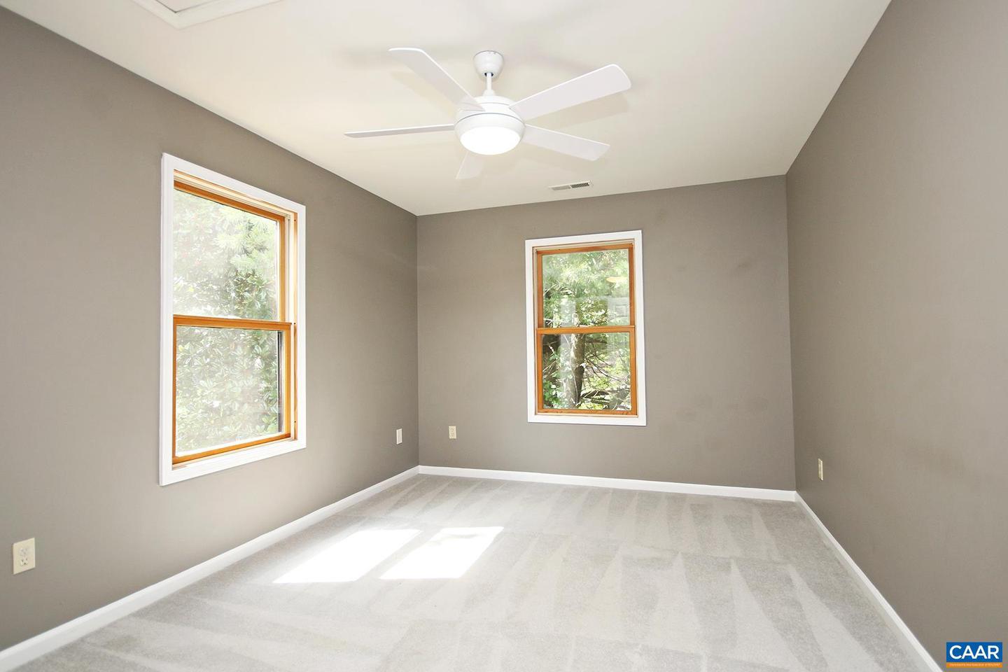 613 Whitcover Cir Property Photo 11
