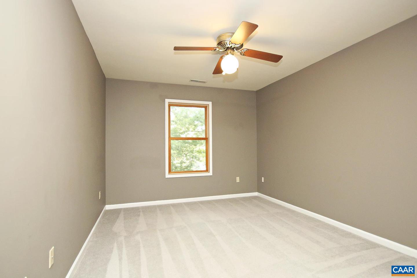 613 Whitcover Cir Property Photo 13