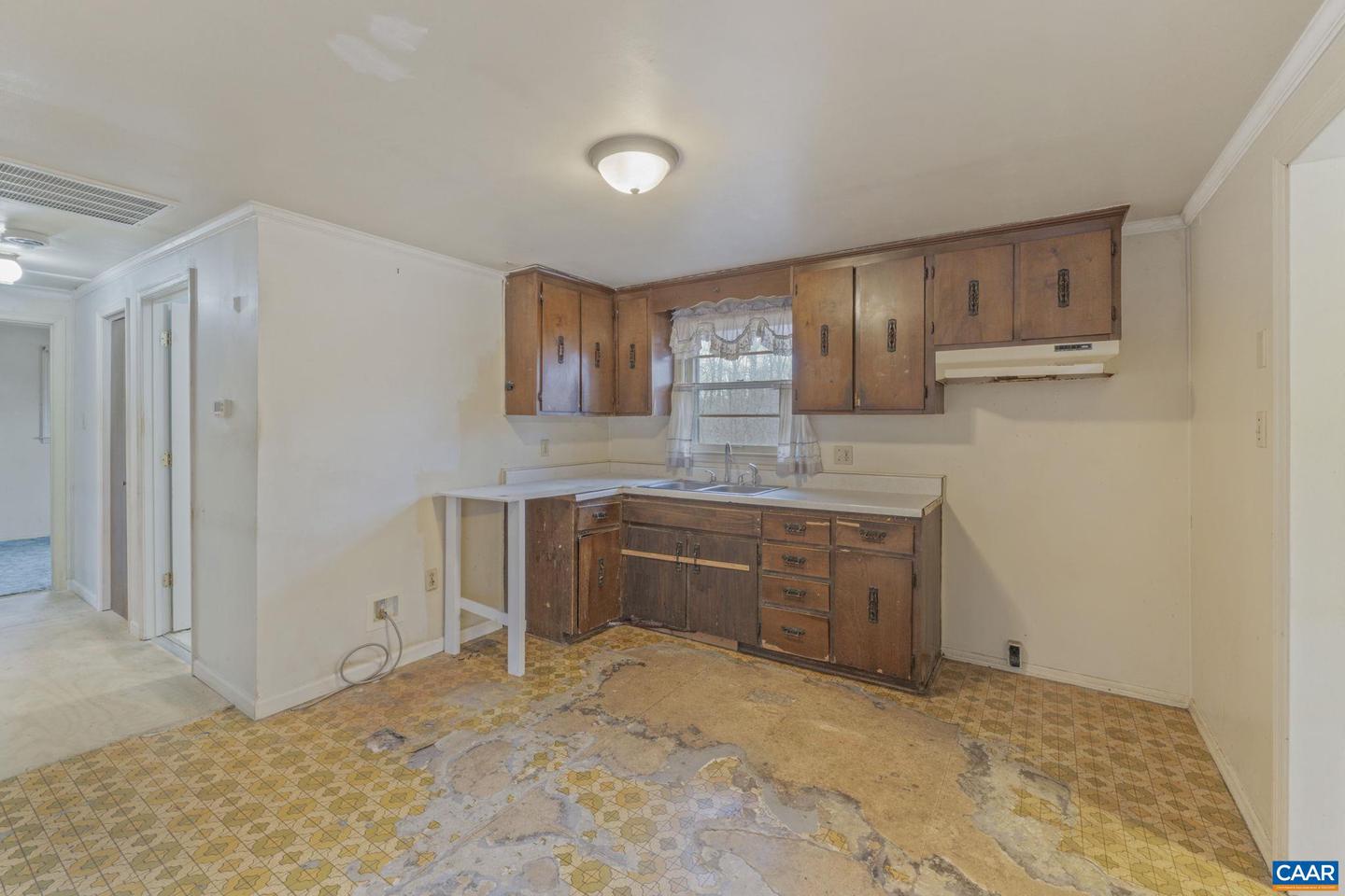 1203 Paynes Mill Rd Property Photo 10