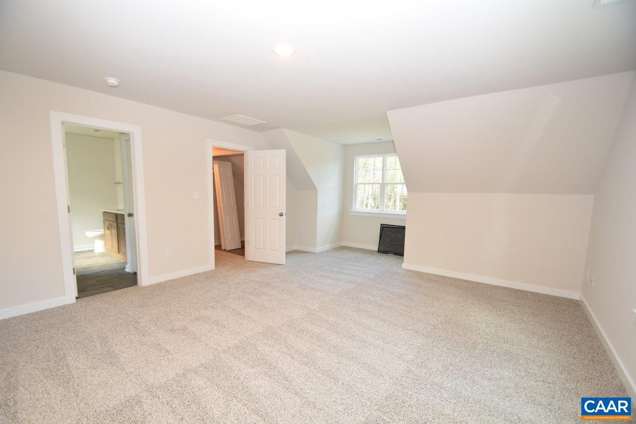 927 Jefferson Dr #lm 279/1 Property Photo 10