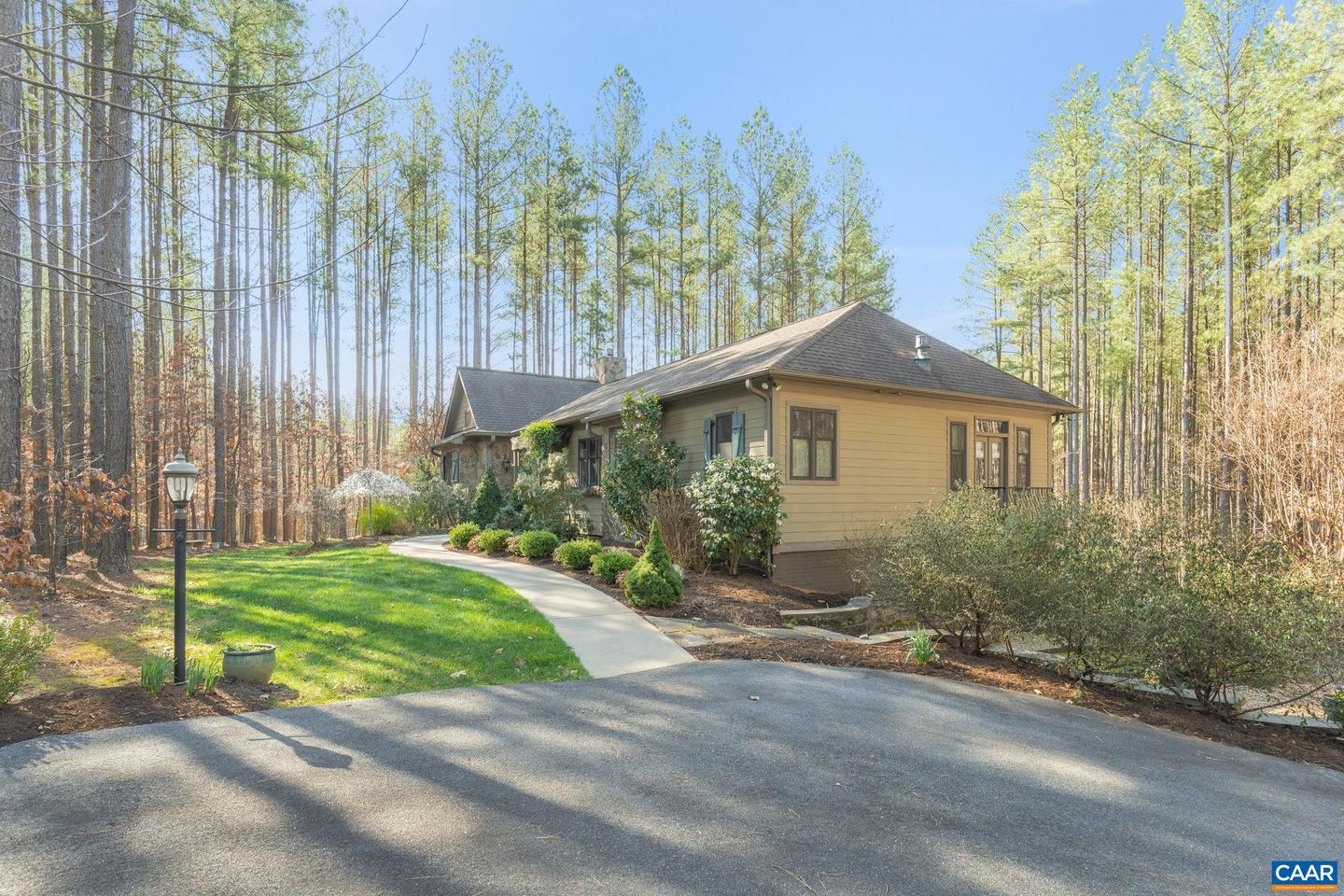 542 Country Creek Way Property Photo 65