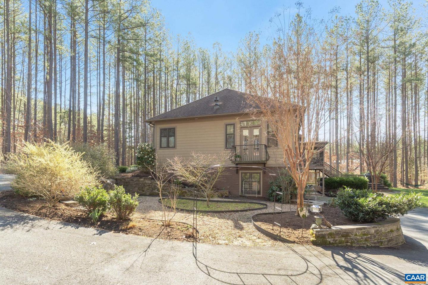 542 Country Creek Way Property Photo 66