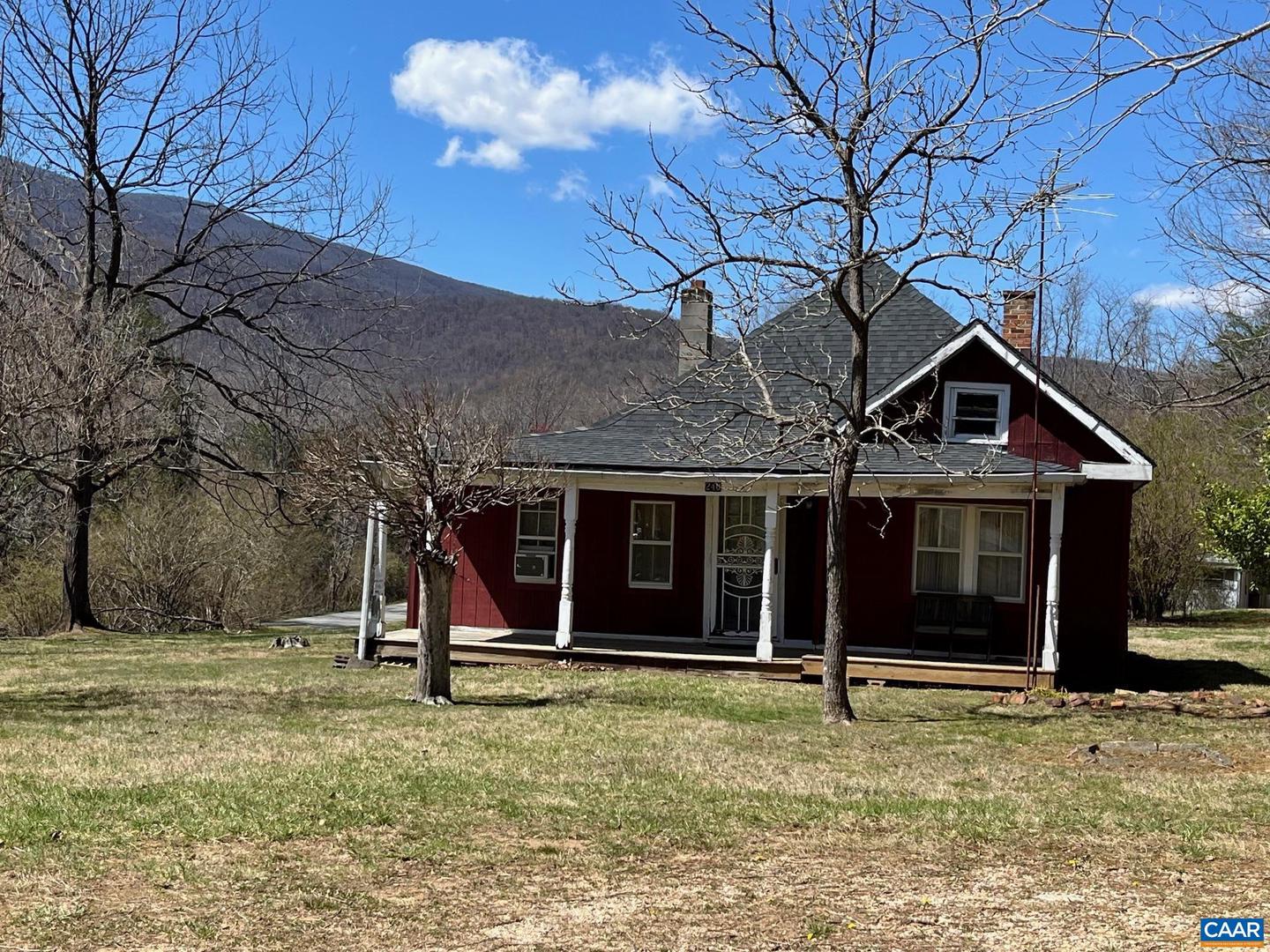 240 Blundell Hollow Rd Property Photo