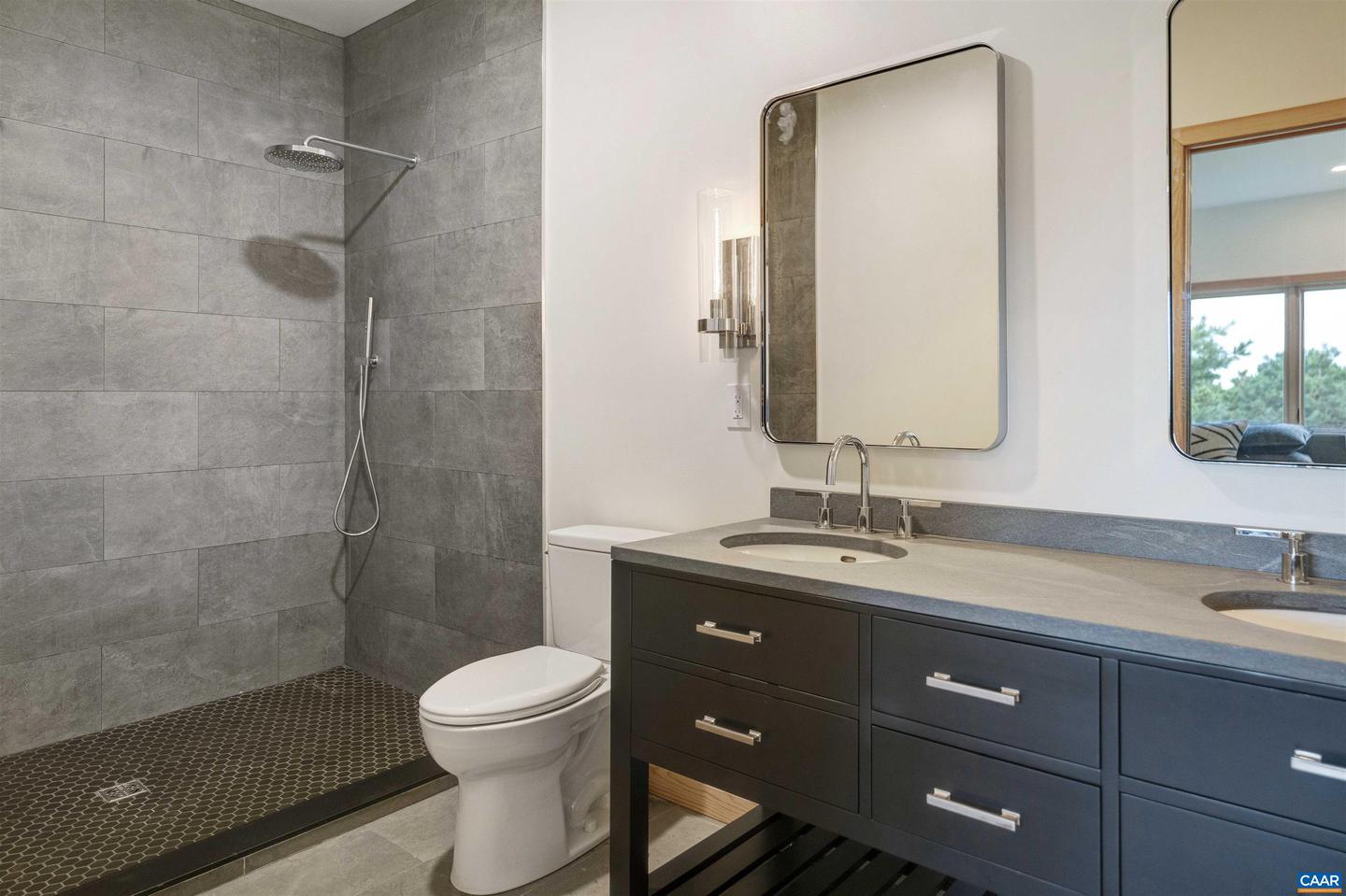 410 Twelve Ridges Way Property Photo 18