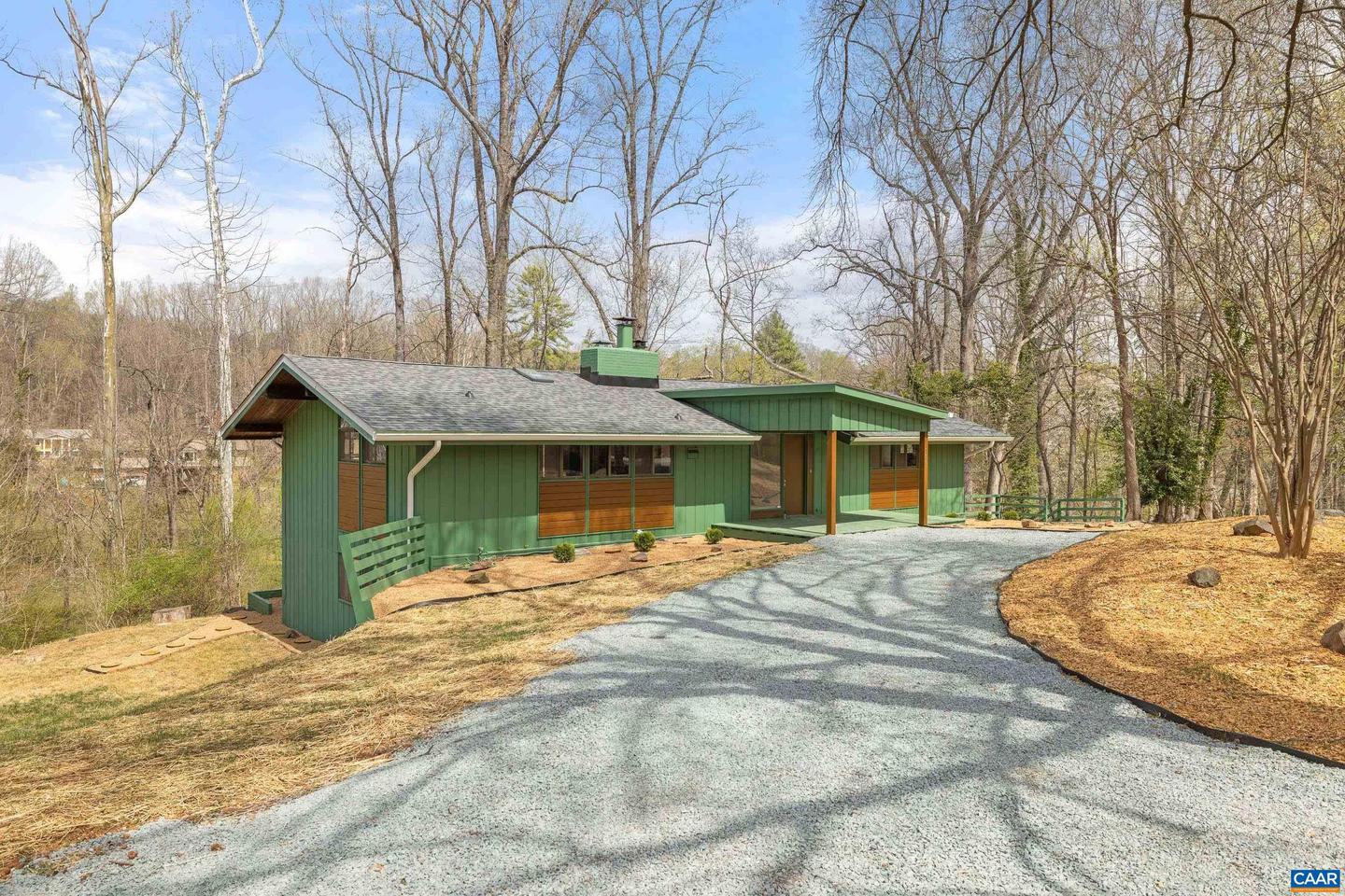 108 Northwest Ln Property Photo 3