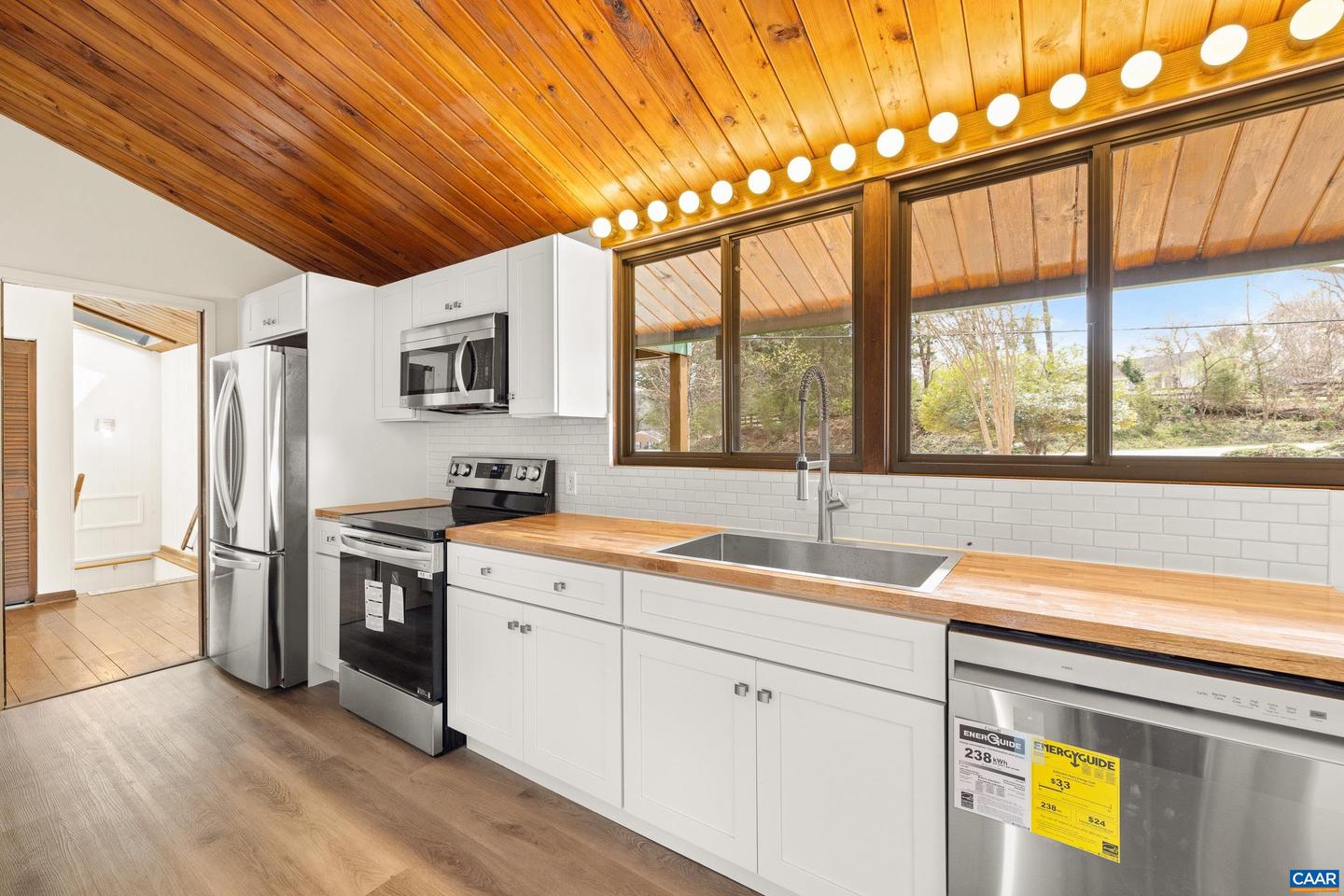 108 Northwest Ln Property Photo 20