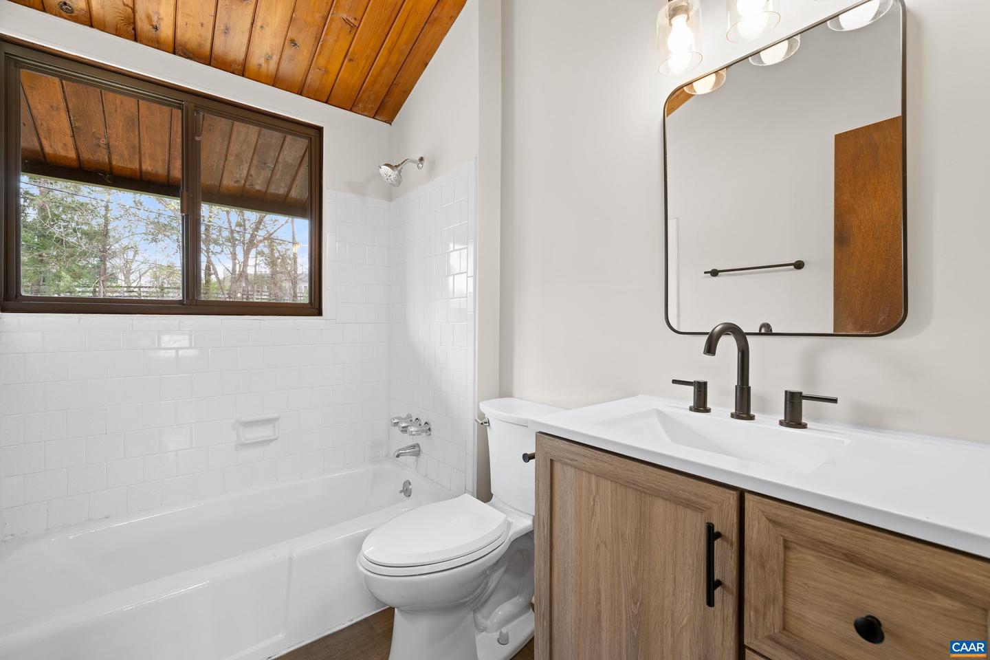 108 Northwest Ln Property Photo 28