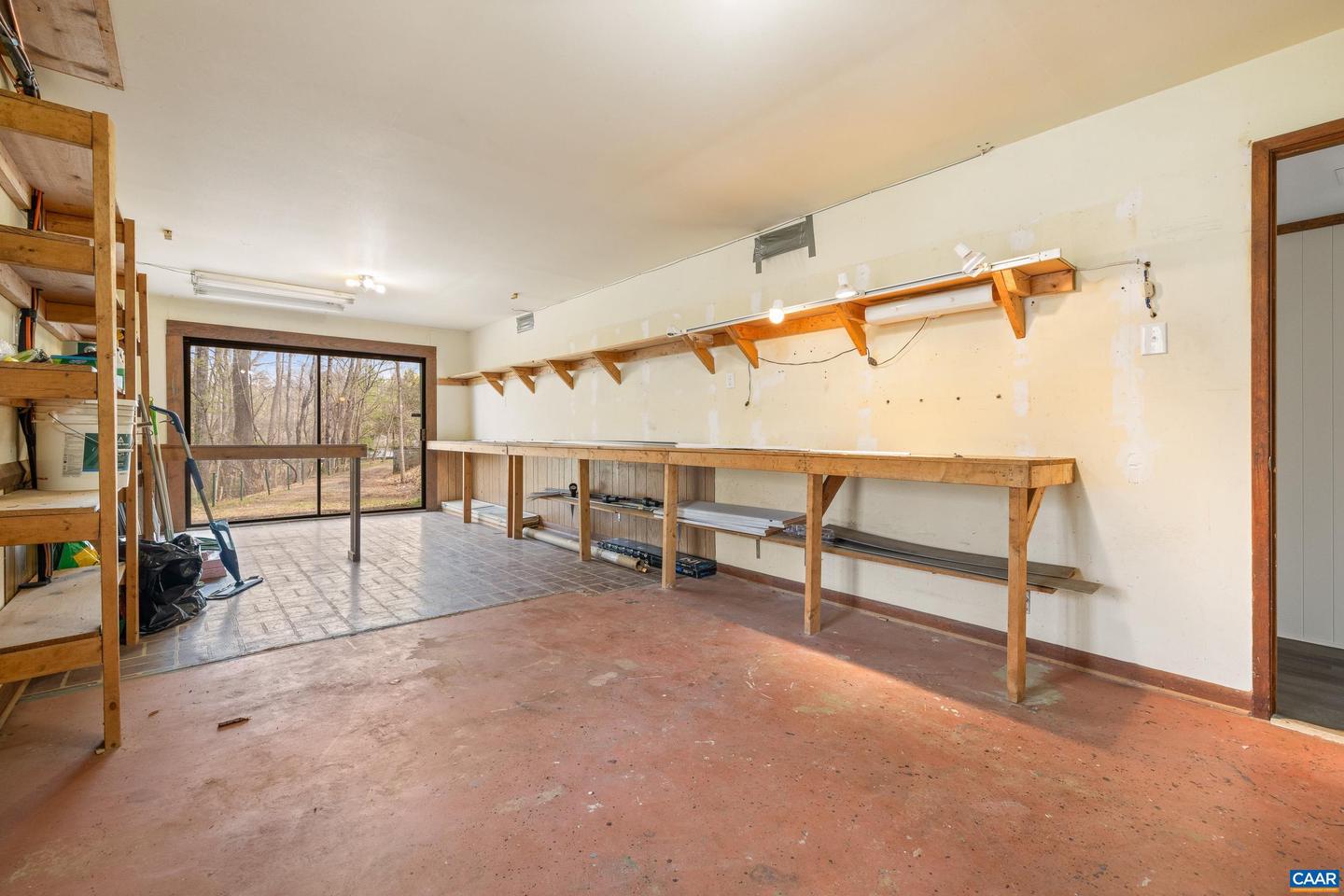 108 Northwest Ln Property Photo 33