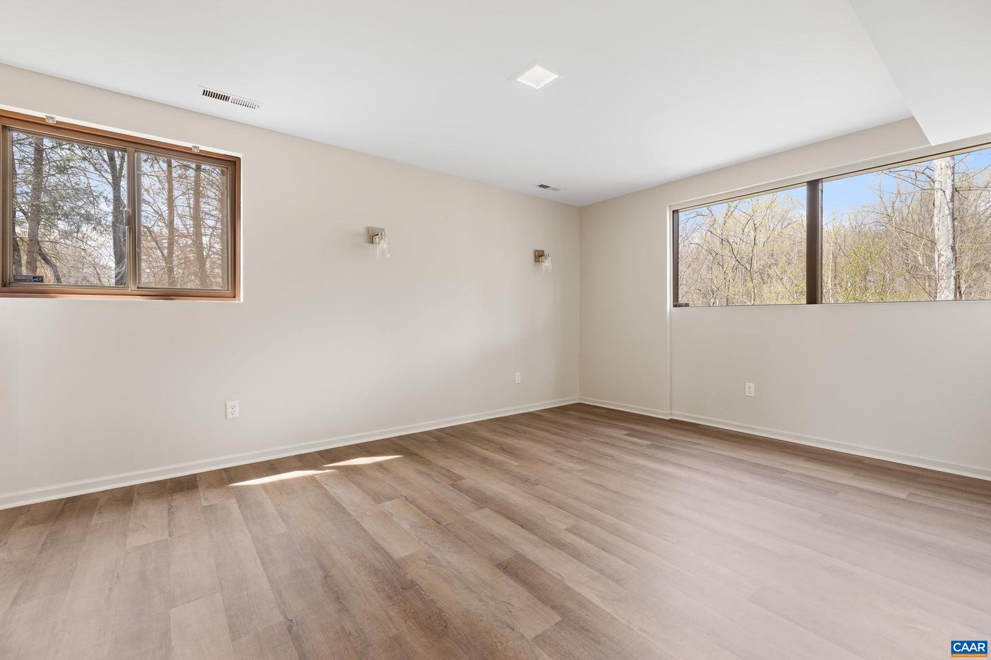 108 Northwest Ln Property Photo 40