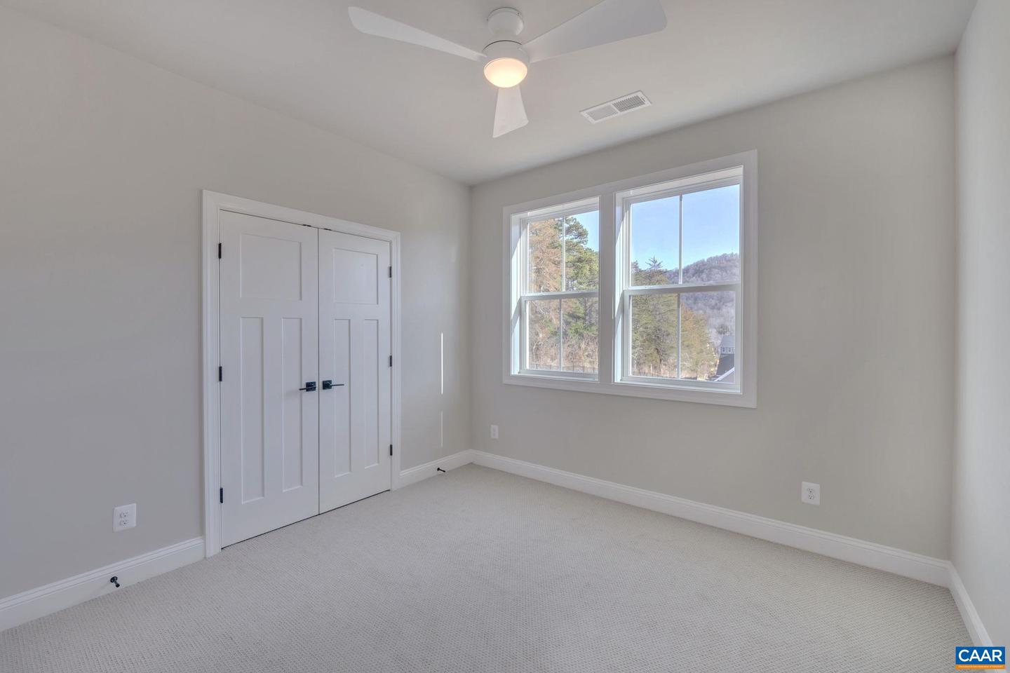 1286 Farrow Dr Property Photo 29