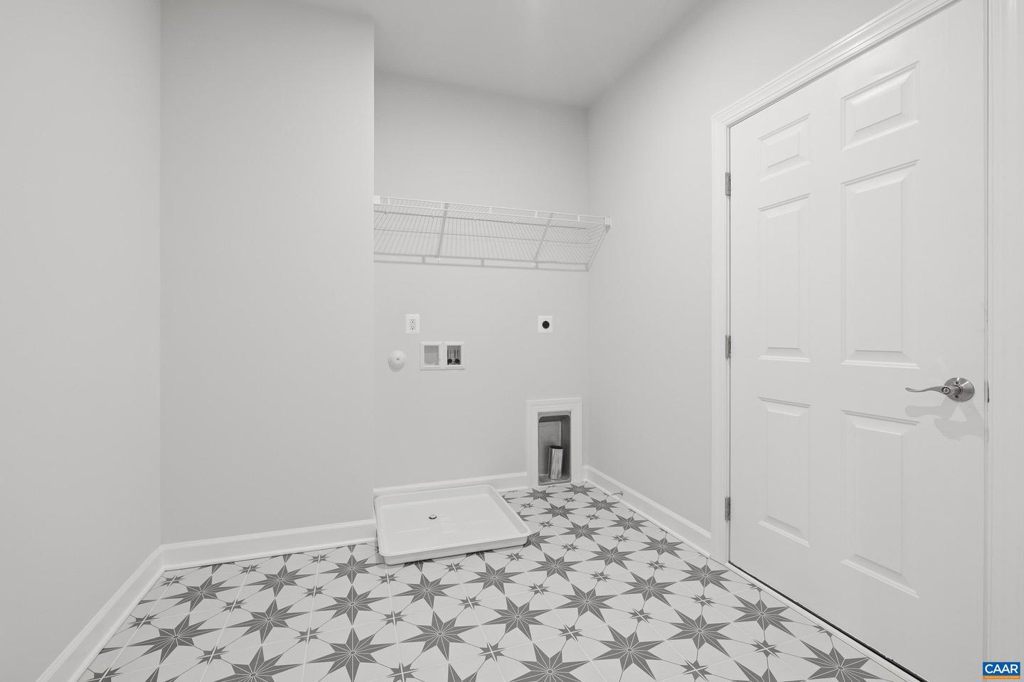 33 Whisperwood Ct Property Photo 26