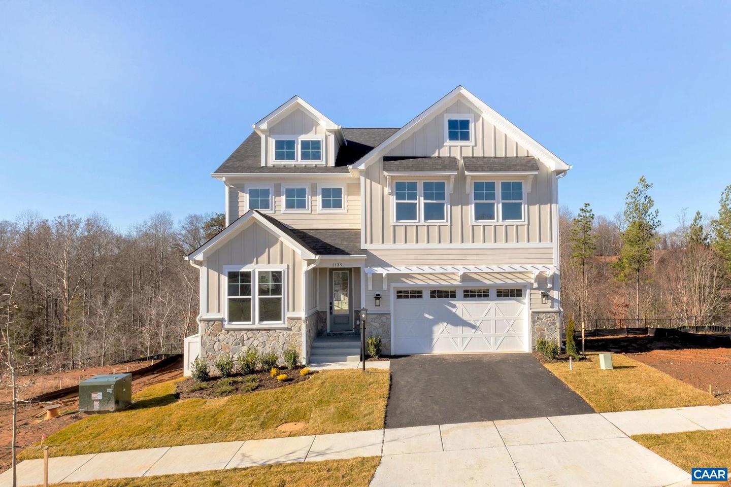 27d Sablewood Dr Property Photo 1