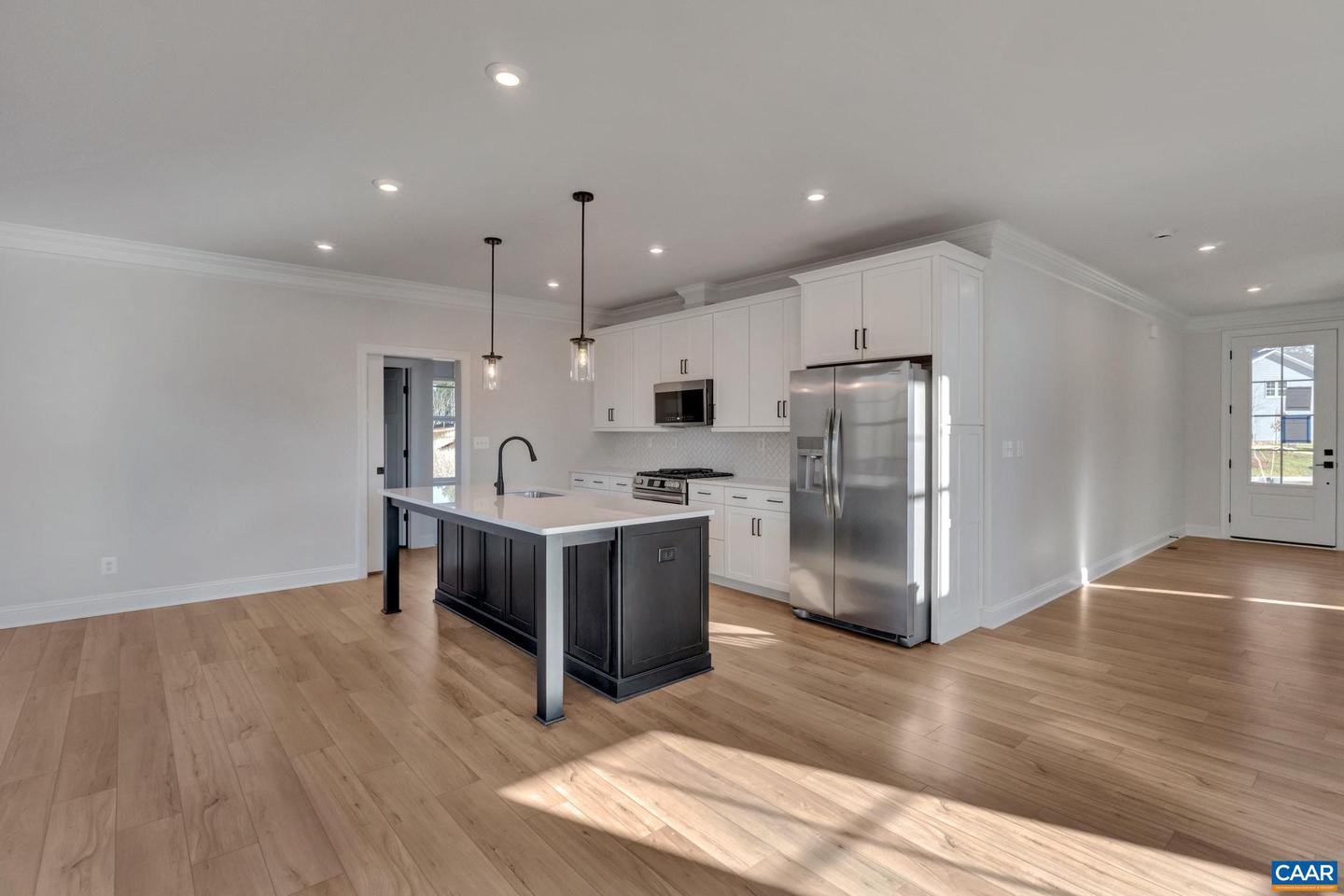 27d Sablewood Dr Property Photo 11