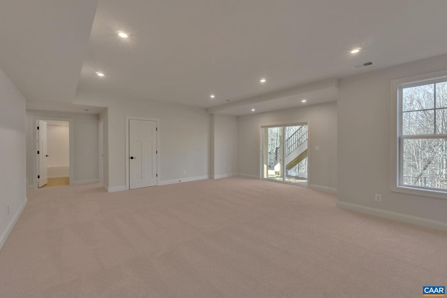 27d Sablewood Dr Property Photo 35