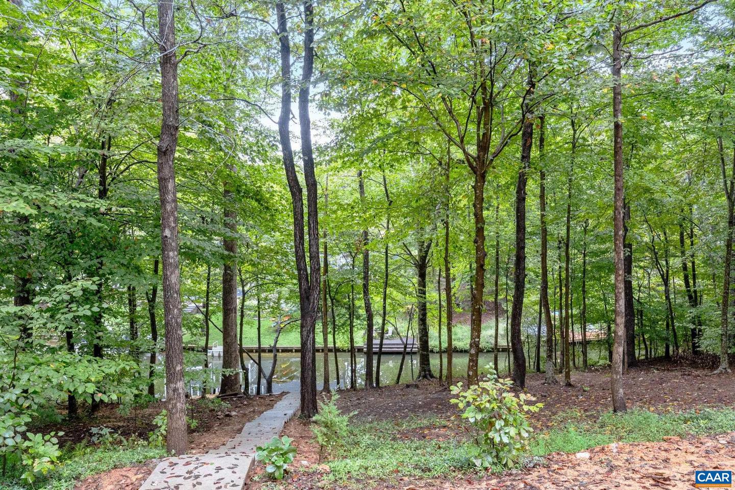 13 Chatham Ln Property Photo 32